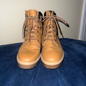 Womens leather boots
